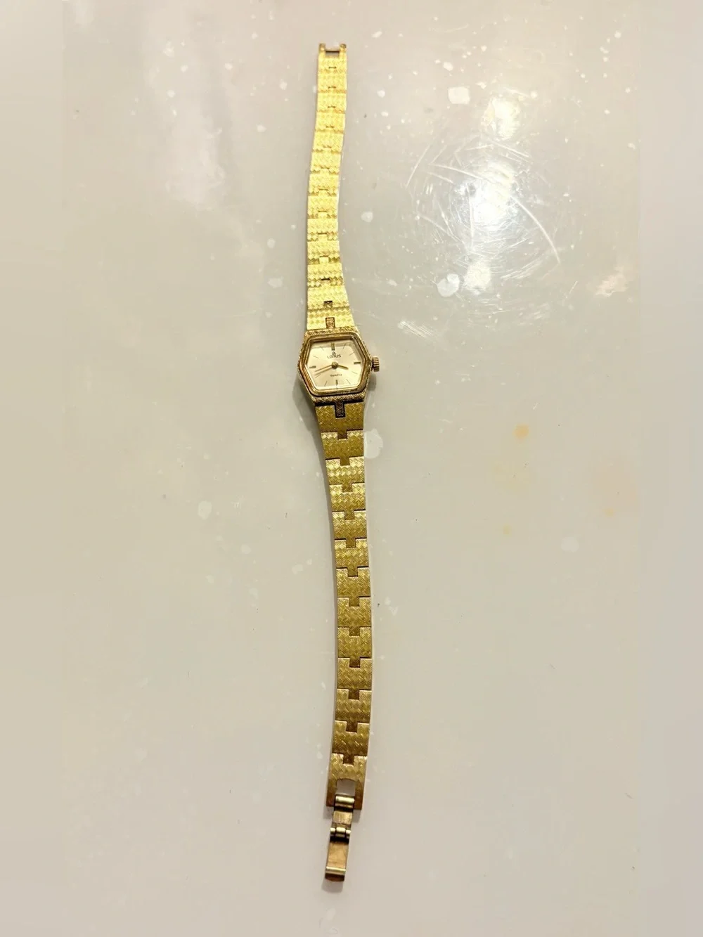 Lorus V235-5080 Quartz Analog Women's Gold Tone Hexagon Bracelet Watch